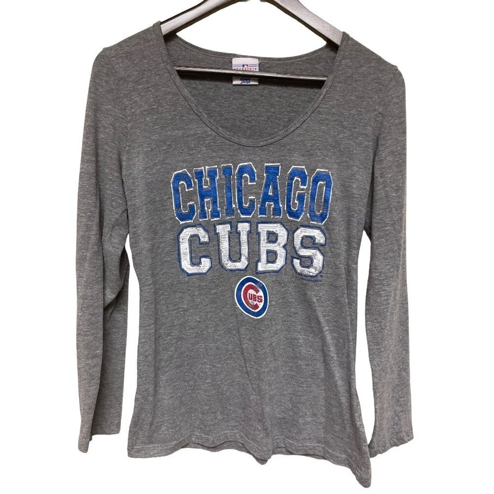MLB X Campus Life Chicago Cubs Grey Long Sleeve Logo Shirt Women's Medium